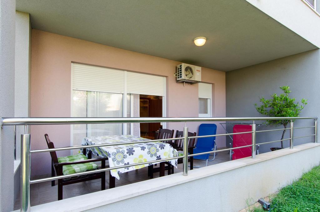 Deluxe Apartment Bagaric Trogir Quarto foto